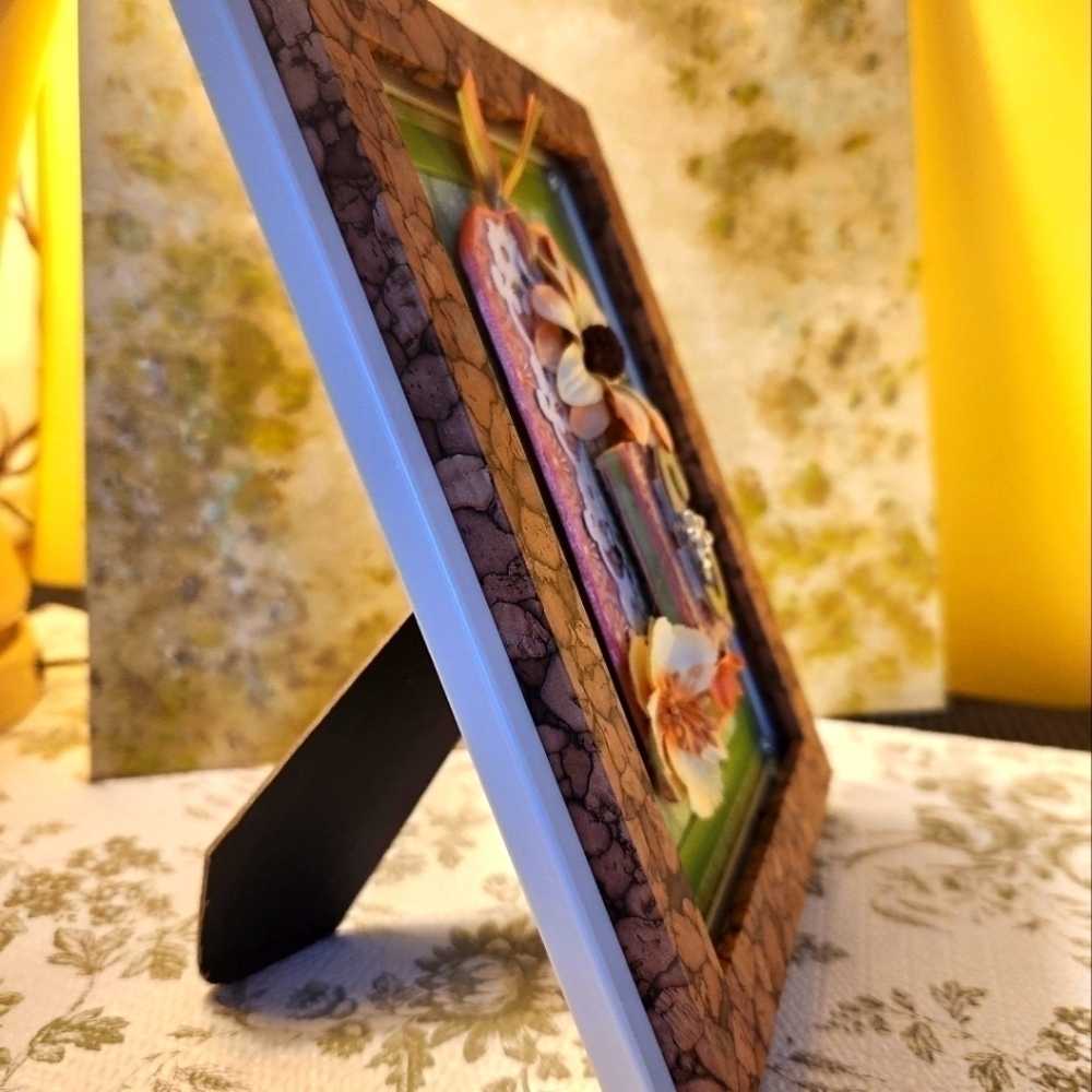 Handcrafted 3D Initials (Letter "C")Framed Design... Wall hang or stand display. - Picture 5 of 6